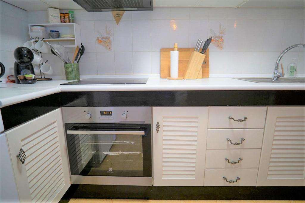 Beautiful 2 Bedroom With Communal Pools Сasa de vacaciones *