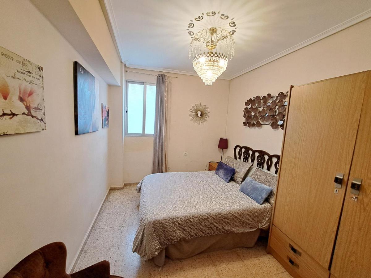 3 Bedroom Flat With Wifi Apartamento