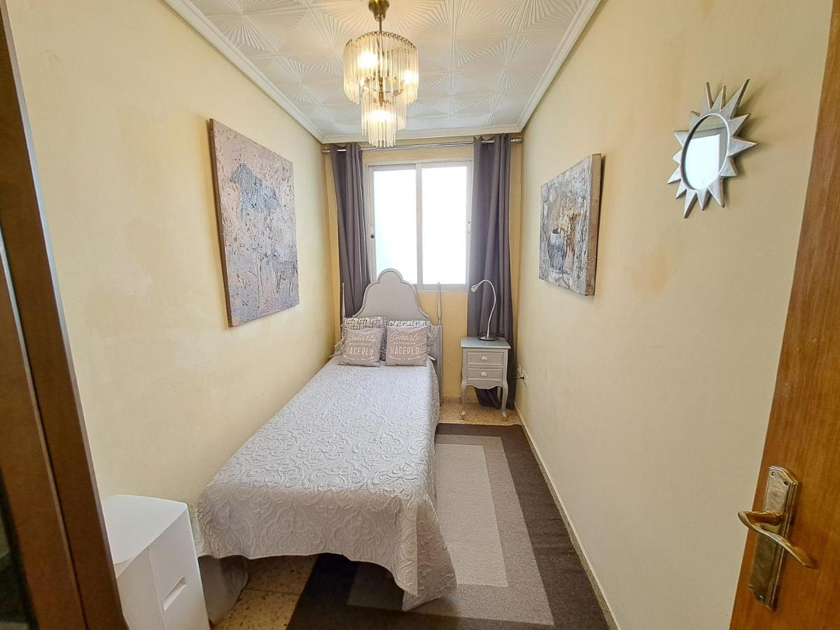 3 Bedroom Flat With Wifi Apartamento
