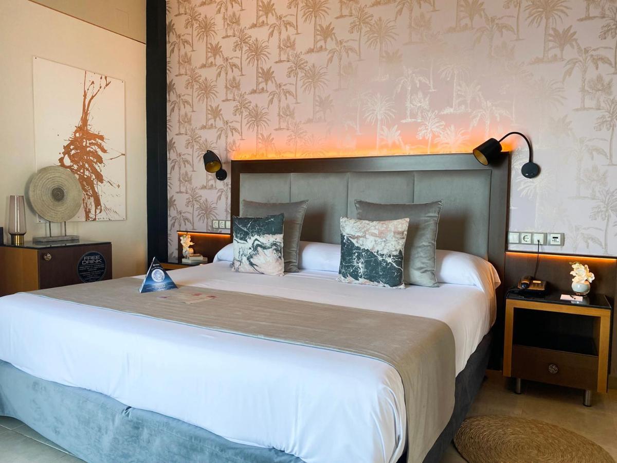 On Aleta Designed For Adults Hotel Almunecar