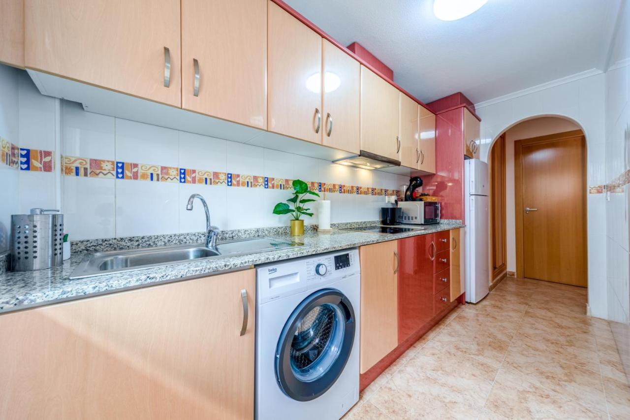 Casy With Sea View Apartment Torrevieja