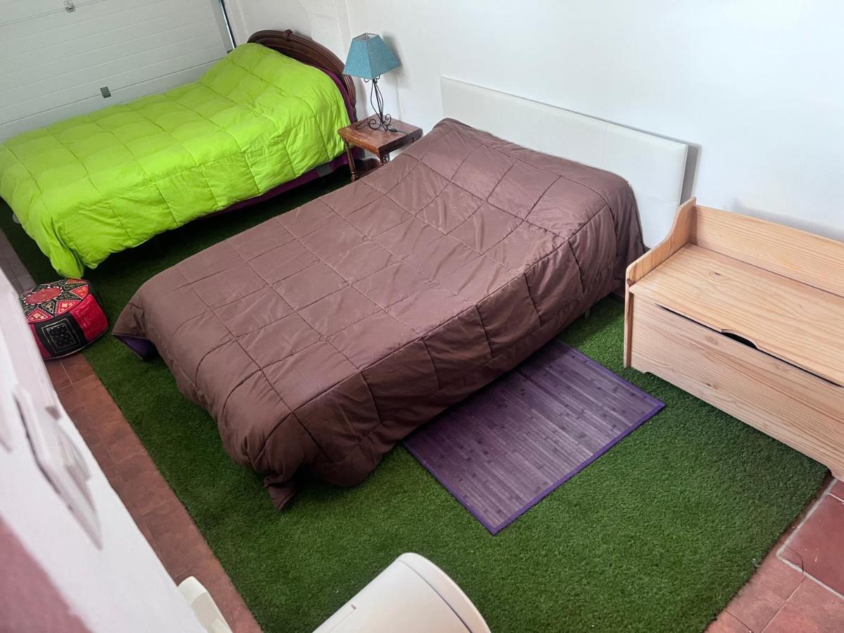 Casa Ideal Familias Y Grupos Con Balcones Exterior Soleada Patios Cerca Alhambra, Sierra Nevada, Rio Genil, Lancha Del Genil, Parque Llano Y Reloj Del Sol Con Barbacoas, Campo De Futbol, Circuito Gimnasia