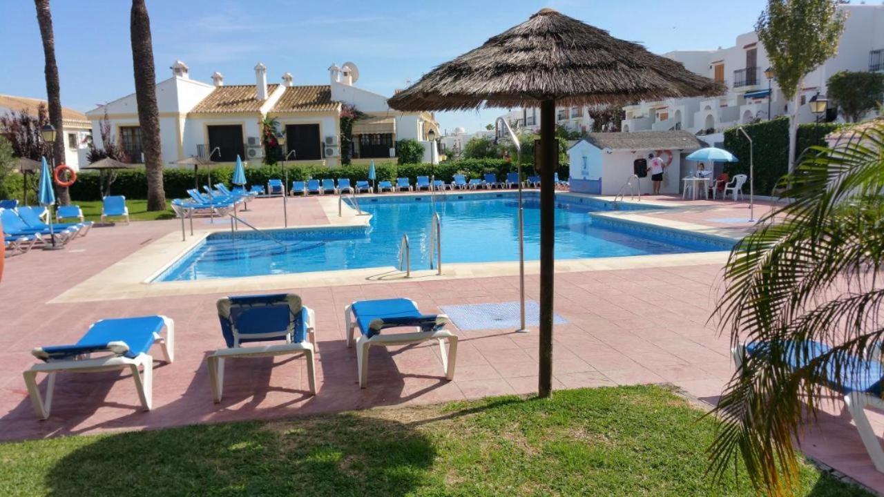 Jardin A 300 Metros De La Playa Apartment