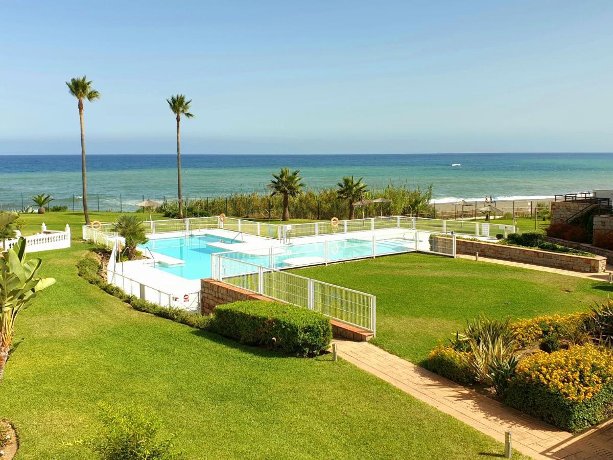 Casitamar Frontline House Casares Costa Near Estepona Holiday home
