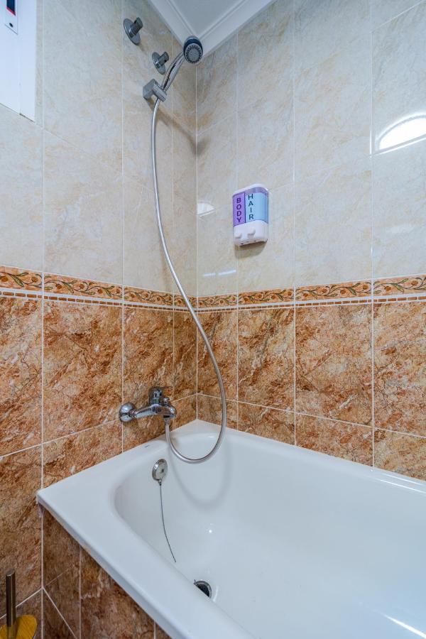 Casy With Sea View Apartment *