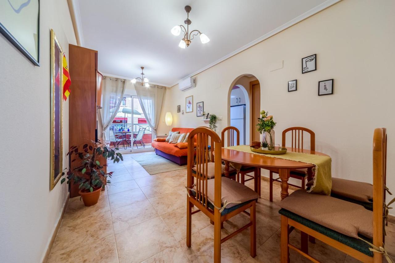 Casy With Sea View Torrevieja