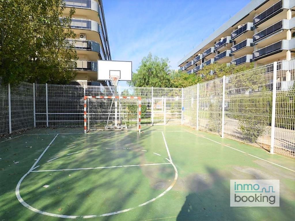 Nova Pineda , Climatizado , Piscina Y A 230m De La Playa. Apartamento