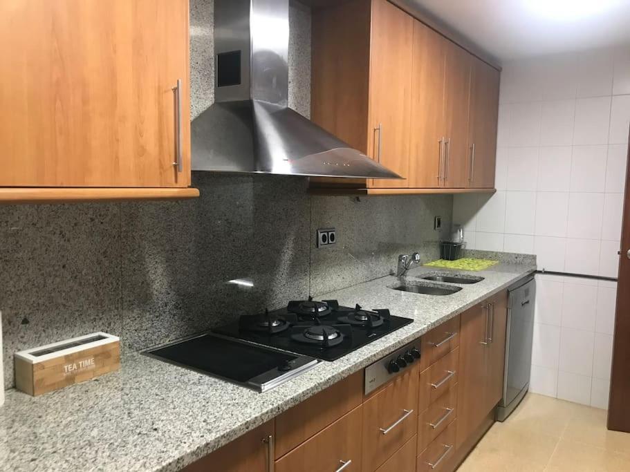 Apartamento And Elegant Apartment. Salt