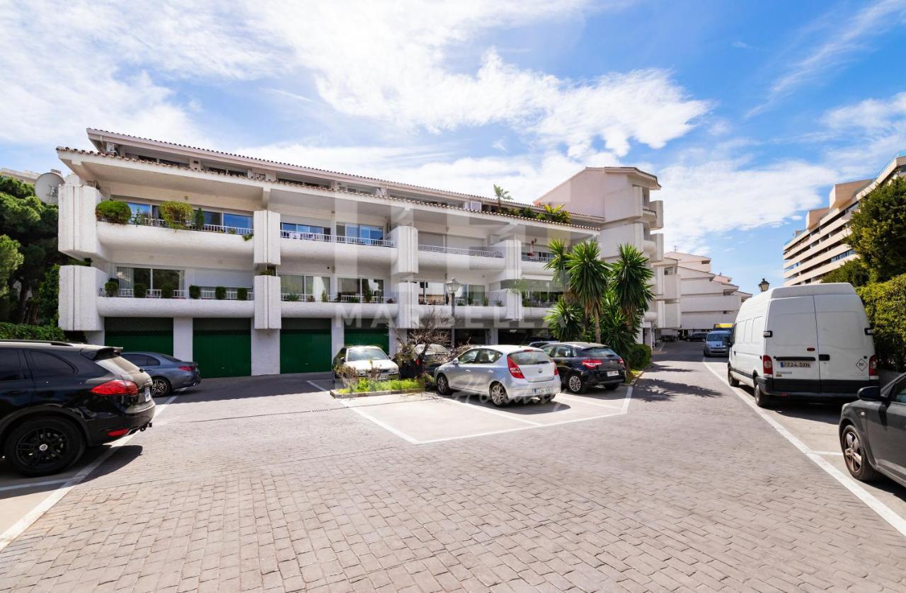 Sunlight 2 Bedrooms Marbella