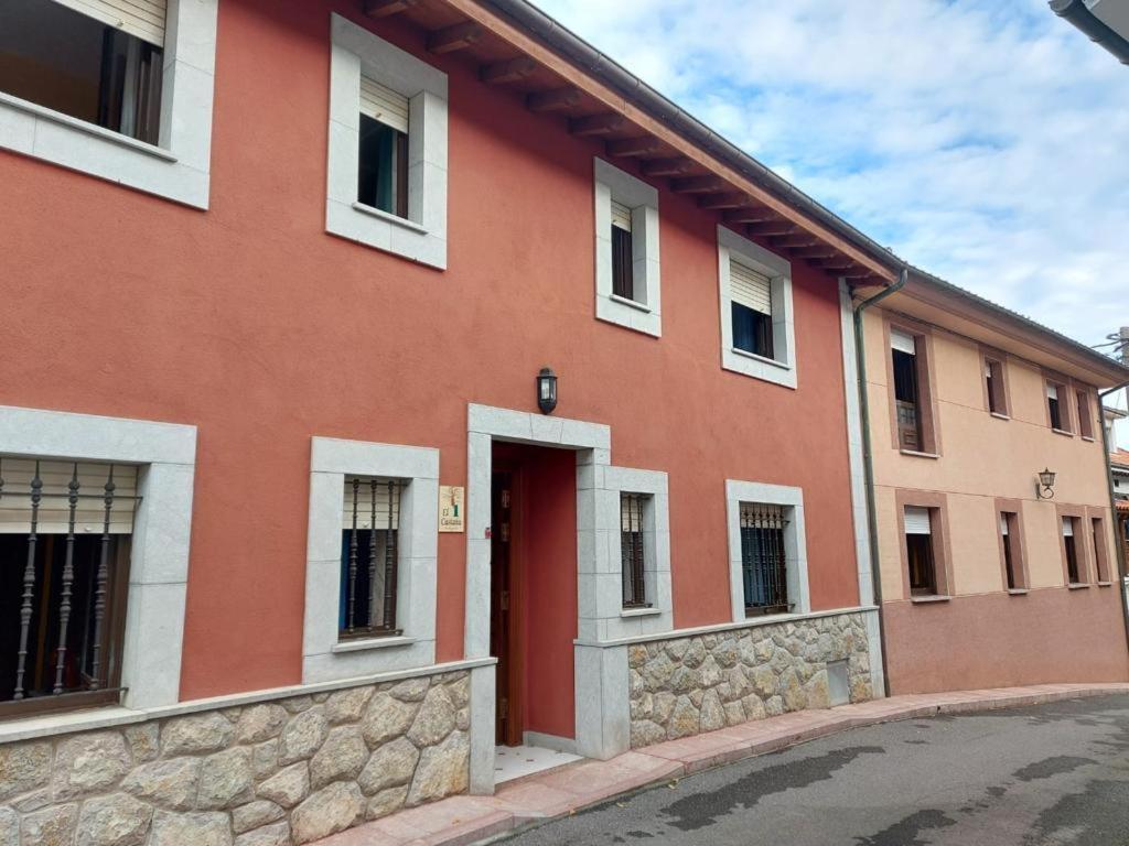 El Castanu Guest house Cue