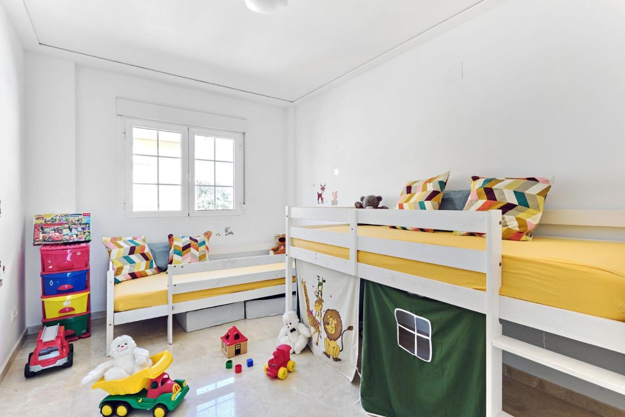 Butterfly - 4 Bedrooms With Pool & Private Playground Villa Aspe