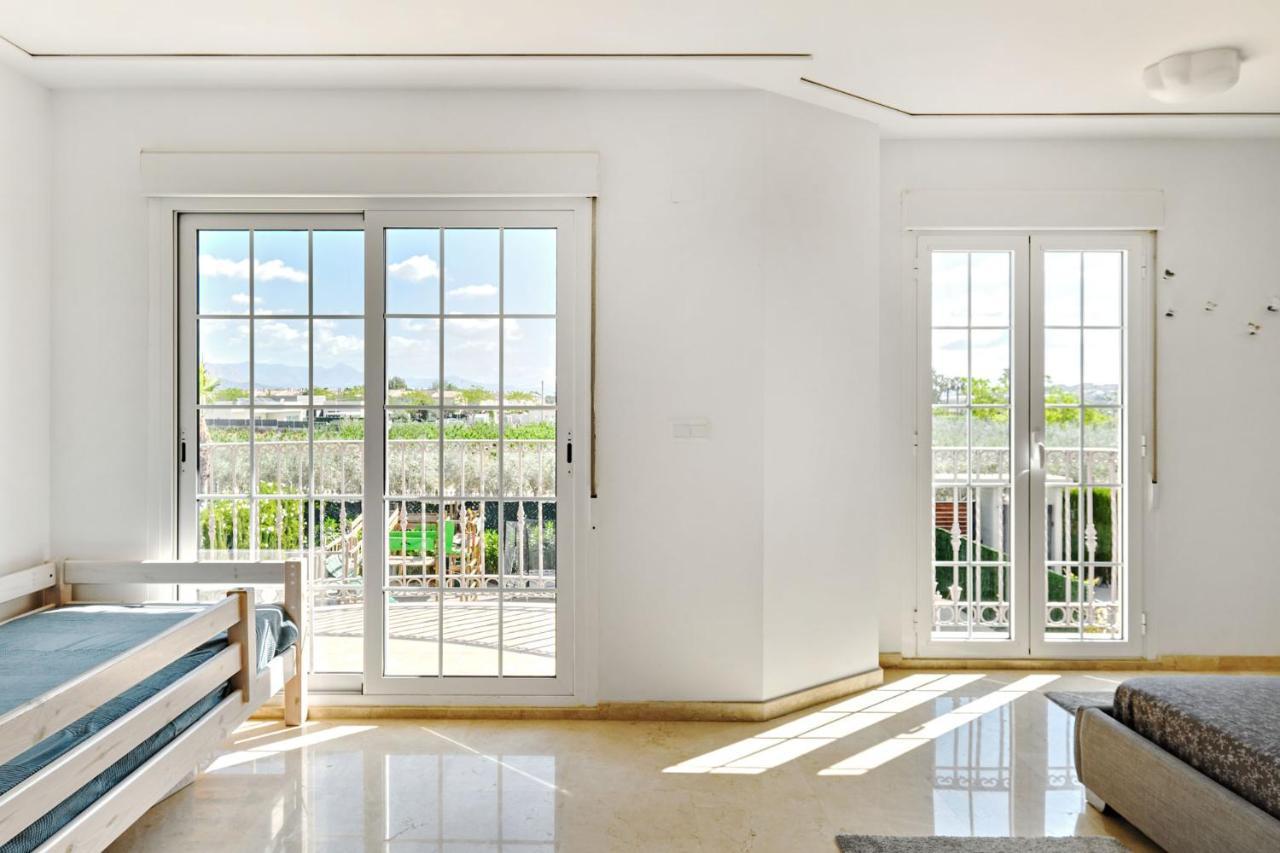 Butterfly - 4 Bedrooms With Pool & Private Playground Villa Aspe