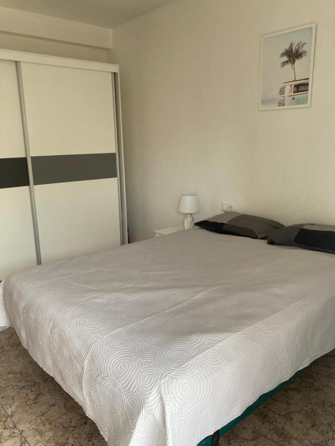 Amazing Time With 3 Bedrooms, 100m To The Grand