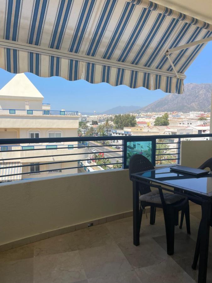 Apartment Piso Primera Linea, Banana Beach, Marbella.