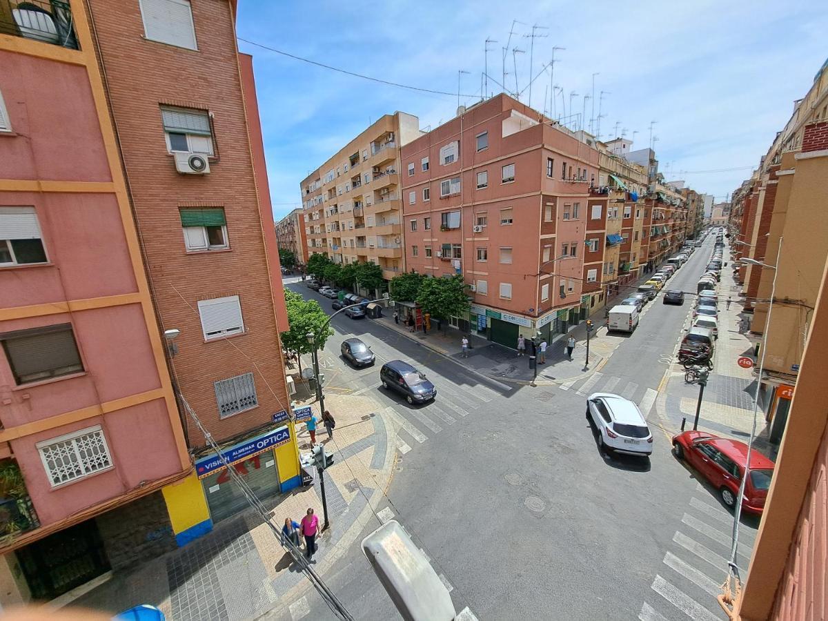 3 Bedroom Flat With Wifi Apartamento Valencia