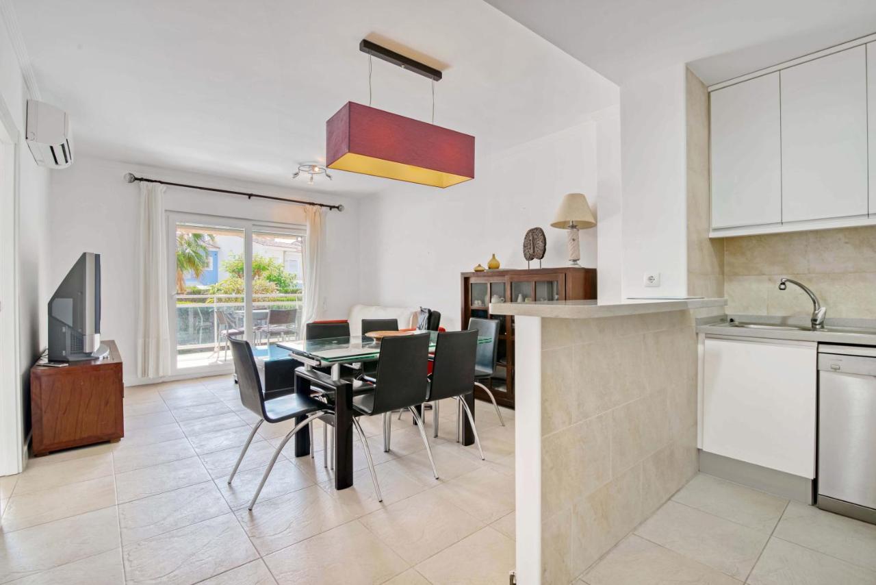 Apartamento Luxury Apt, Beach, Pool Open 365 Days, Near Javea & Denia