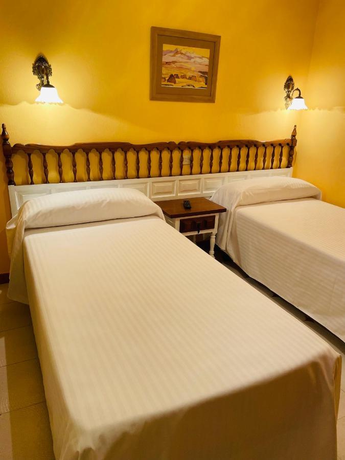 El Castanu Guest house *
