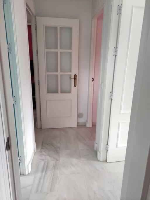 Nuevo!! A 900 Metros De La Playa. Apartamento Chiclana de la Frontera