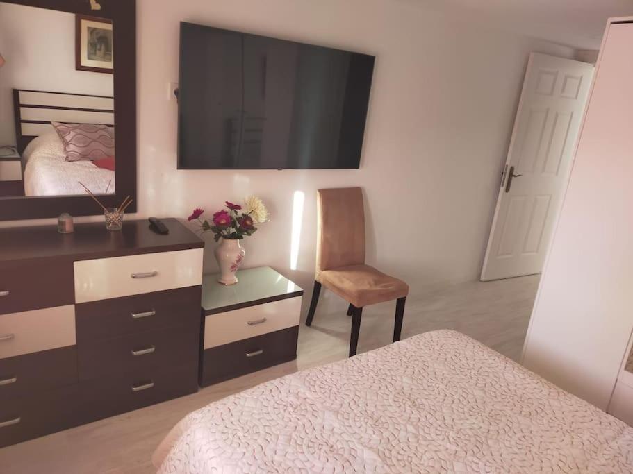 H3-habitacion Con Bano Privado Cerca De La Playa