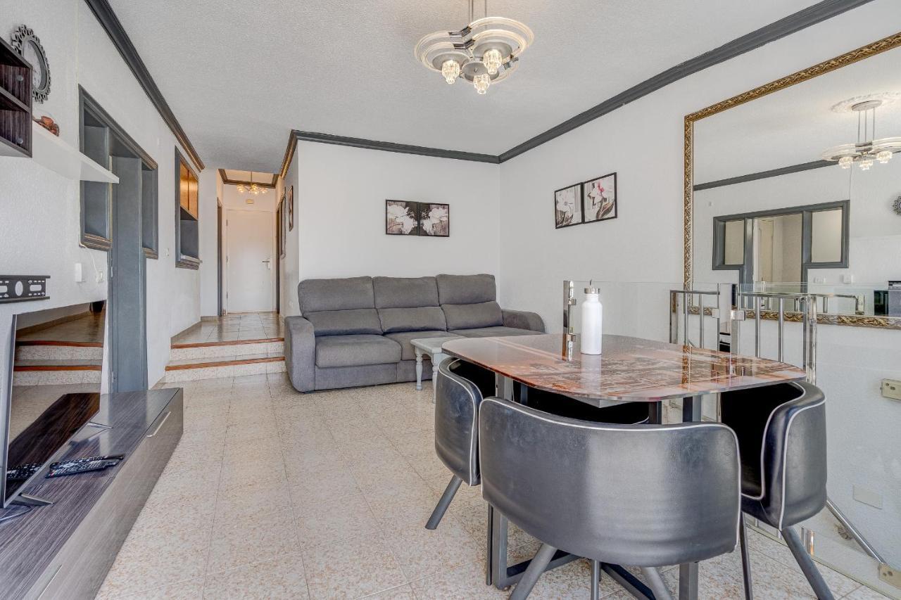 Island Sun Apartment
