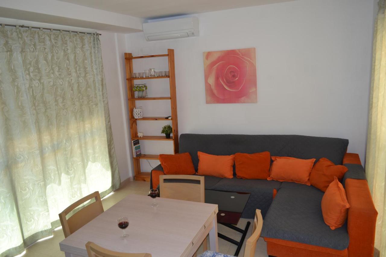 Triplex A 200 Metros De La Playa Apartamento