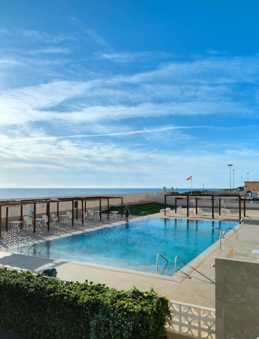 Apartamento Premium Con 5 Piscinas Barbacoa Tenis Frontenis *