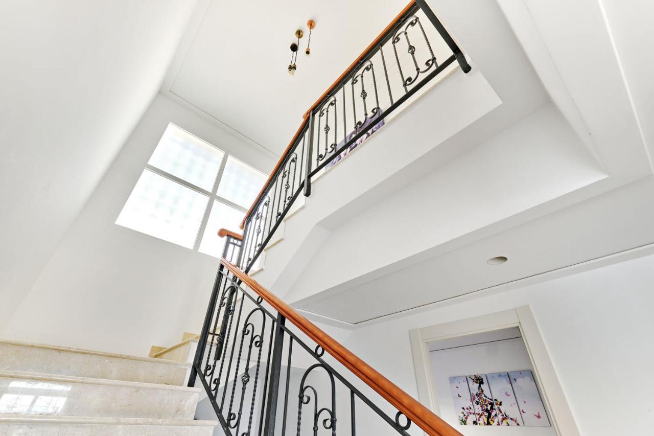 Butterfly - 4 Bedrooms With Pool & Private Playground