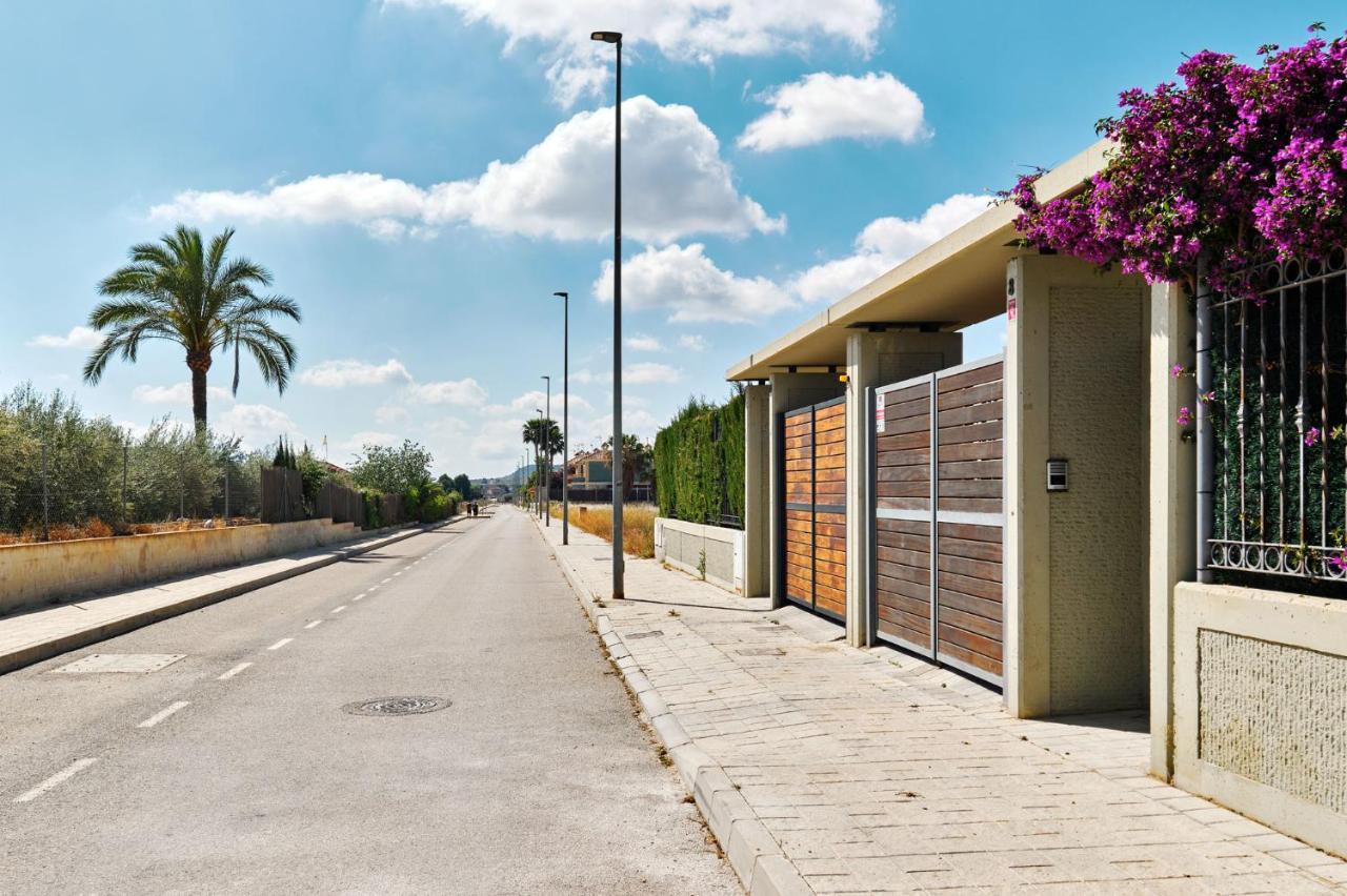 Butterfly - 4 Bedrooms With Pool & Private Playground Villa *