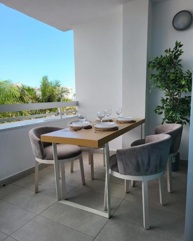 Atico Vistas Dunas Mar Y Piscina Apartment San Bartolome de Tirajana (Gran Canaria)