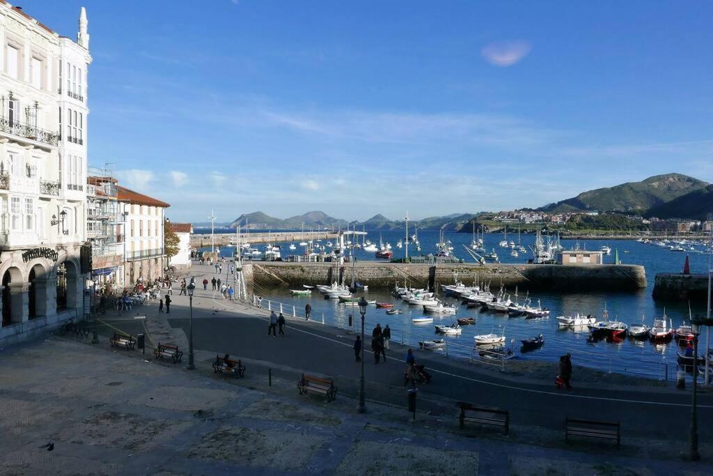 Sea Views In The Heart Of The Old Town *