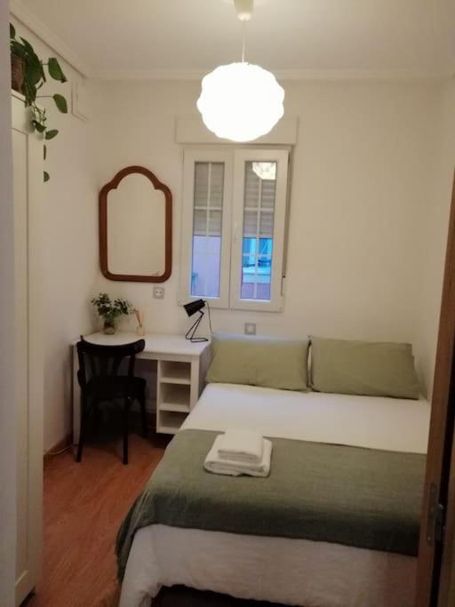 Apartment Piso Completo Cerca De Estacion Bus, Tren Y Ferrys *