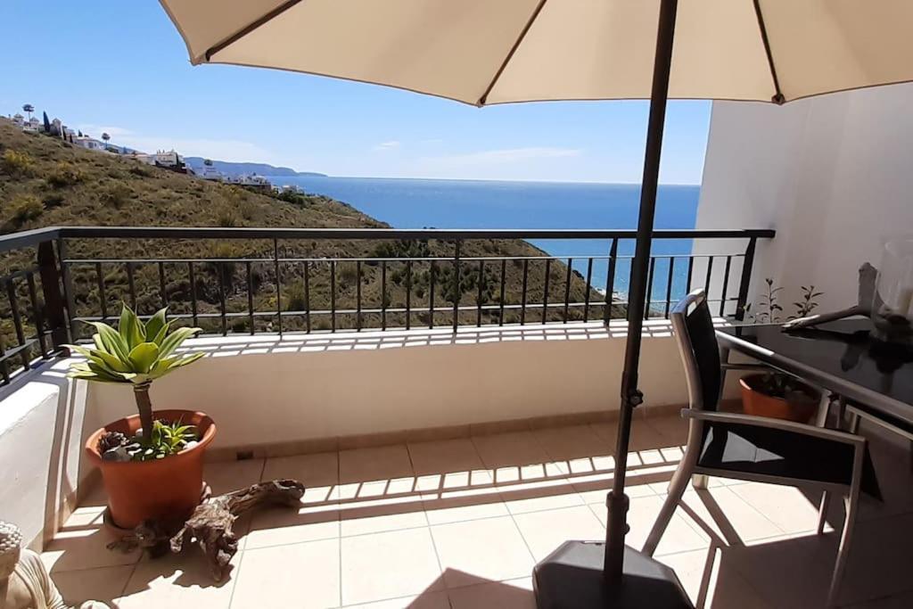 Chic Beachfront Apartamento *