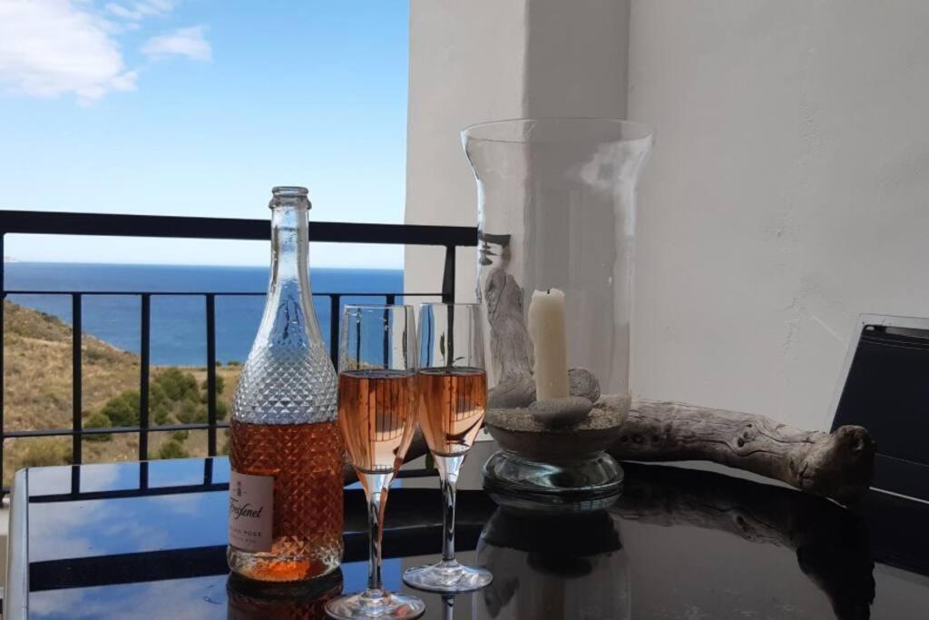 Chic Beachfront Apartamento *