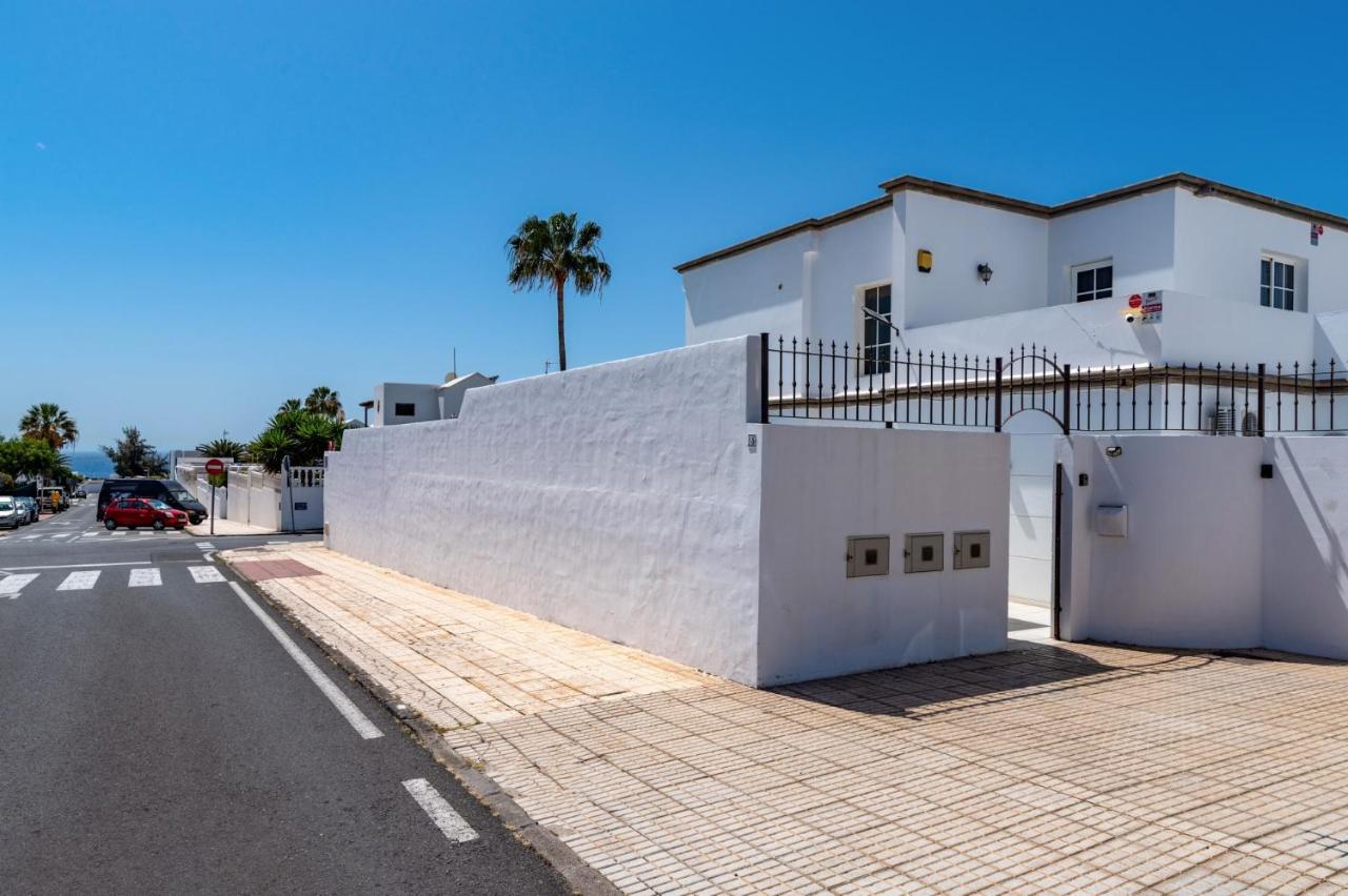 Mannat By * Puerto del Carmen (Lanzarote)