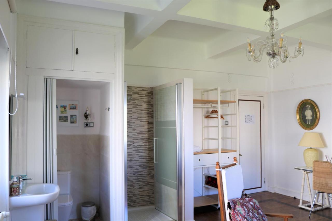 Isabela Guest house *
