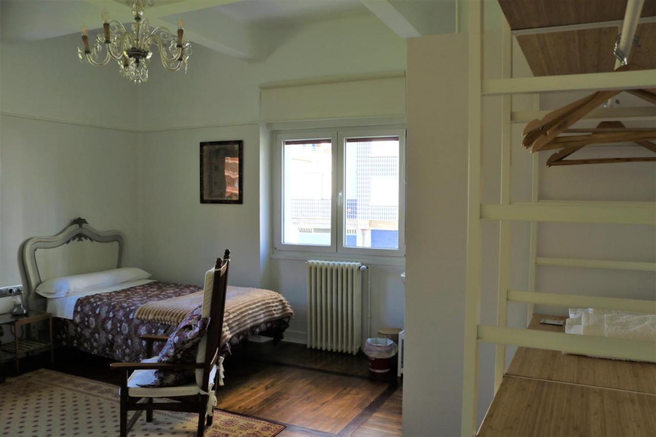 Isabela Guest house *