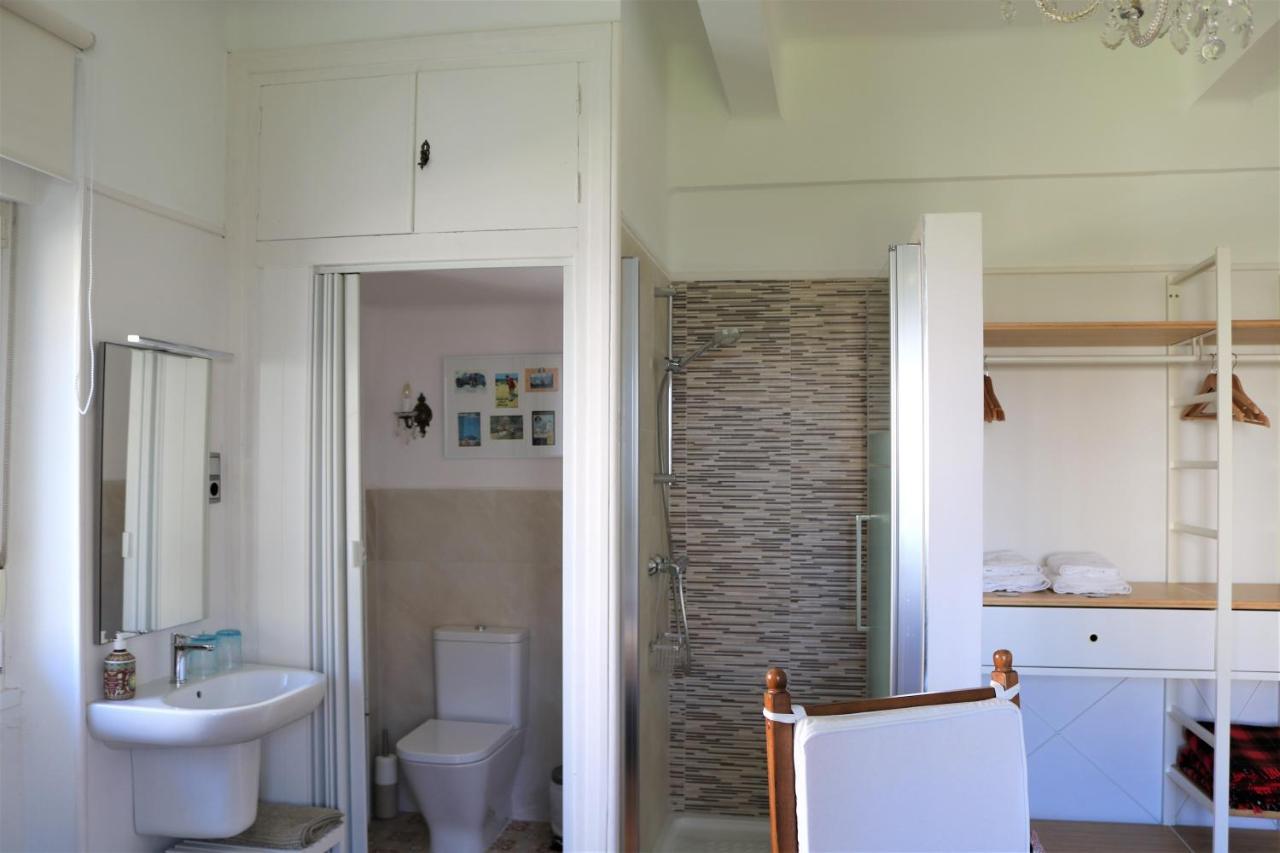 Isabela Guest house