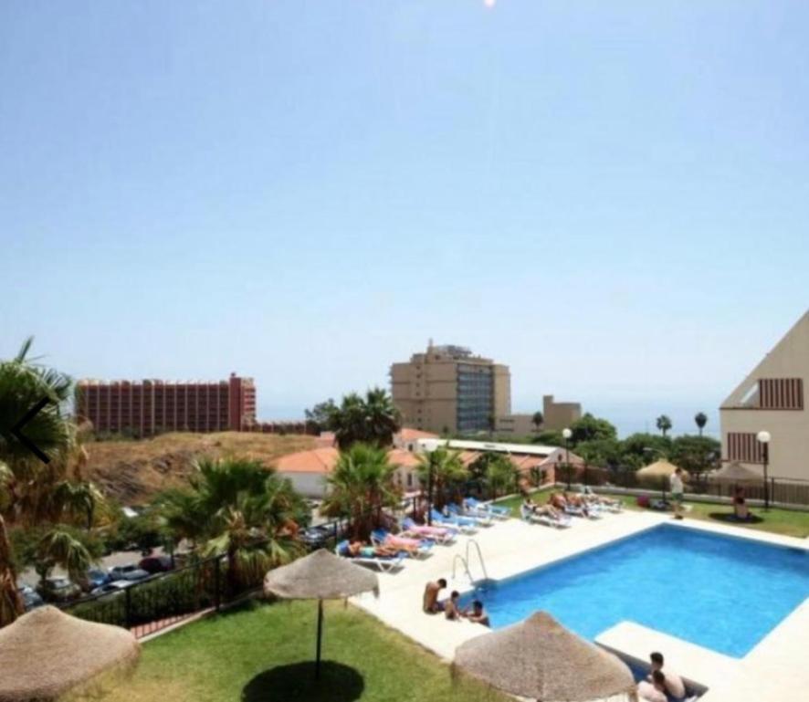 Apartment Torrequebrada. Urb Alboran