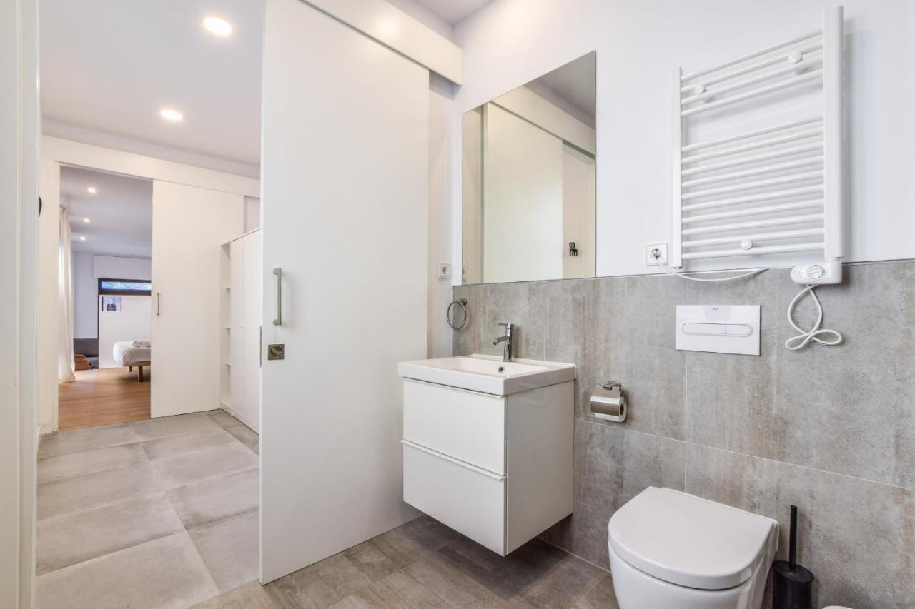 Loft Reformado En La Plaza De Ventas * Madrid