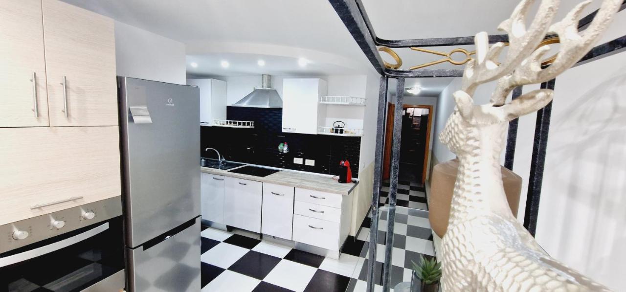 Сasa de vacaciones Elegant 3 Bedrooms, Wifi Free Costa Adeje (Tenerife)