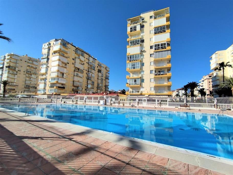 Beachfront With Pool In Urb Pueblo Nuevo And Tennis Algarrobo Costa