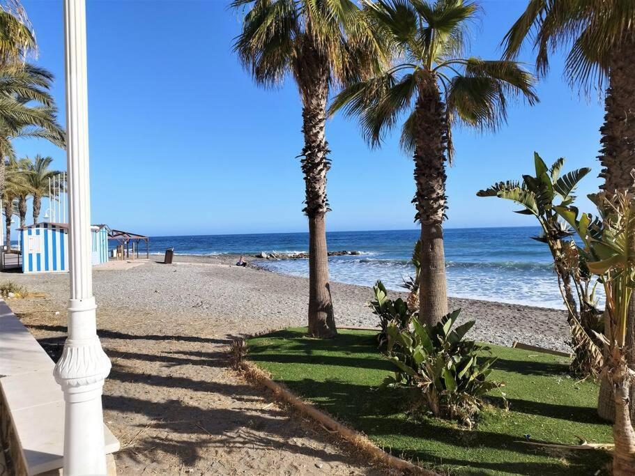 Beachfront With Pool In Urb Pueblo Nuevo And Tennis