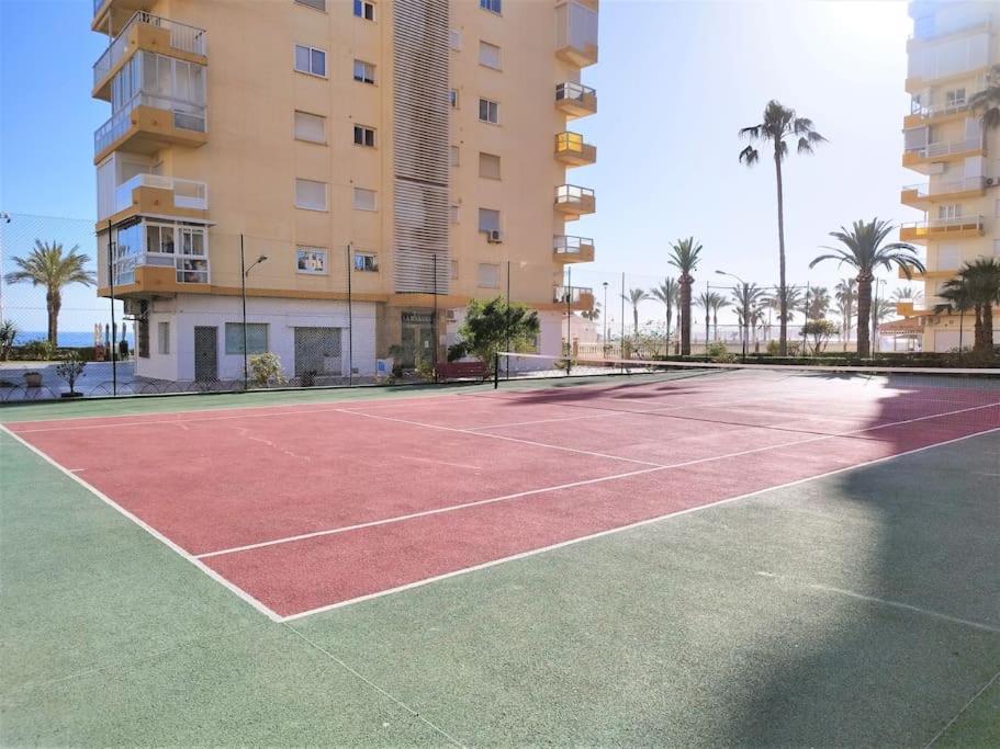 Apartamento Beachfront With Pool In Urb Pueblo Nuevo And Tennis