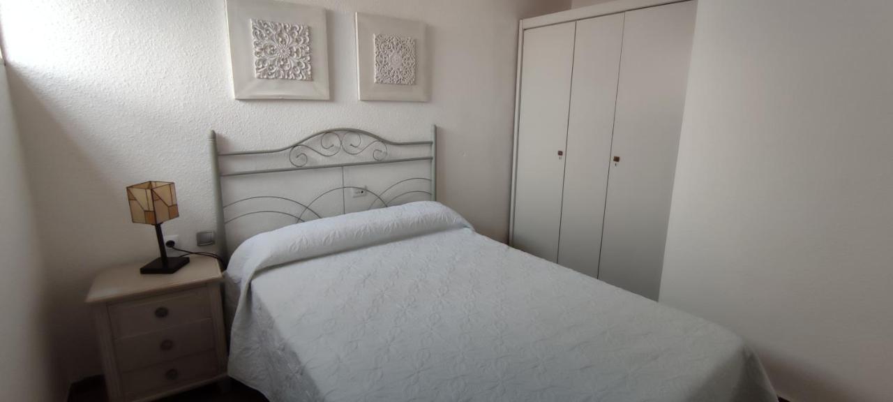 ático-duplex En Urb. Peñismar En 1ª Línea De Playa Apartamento