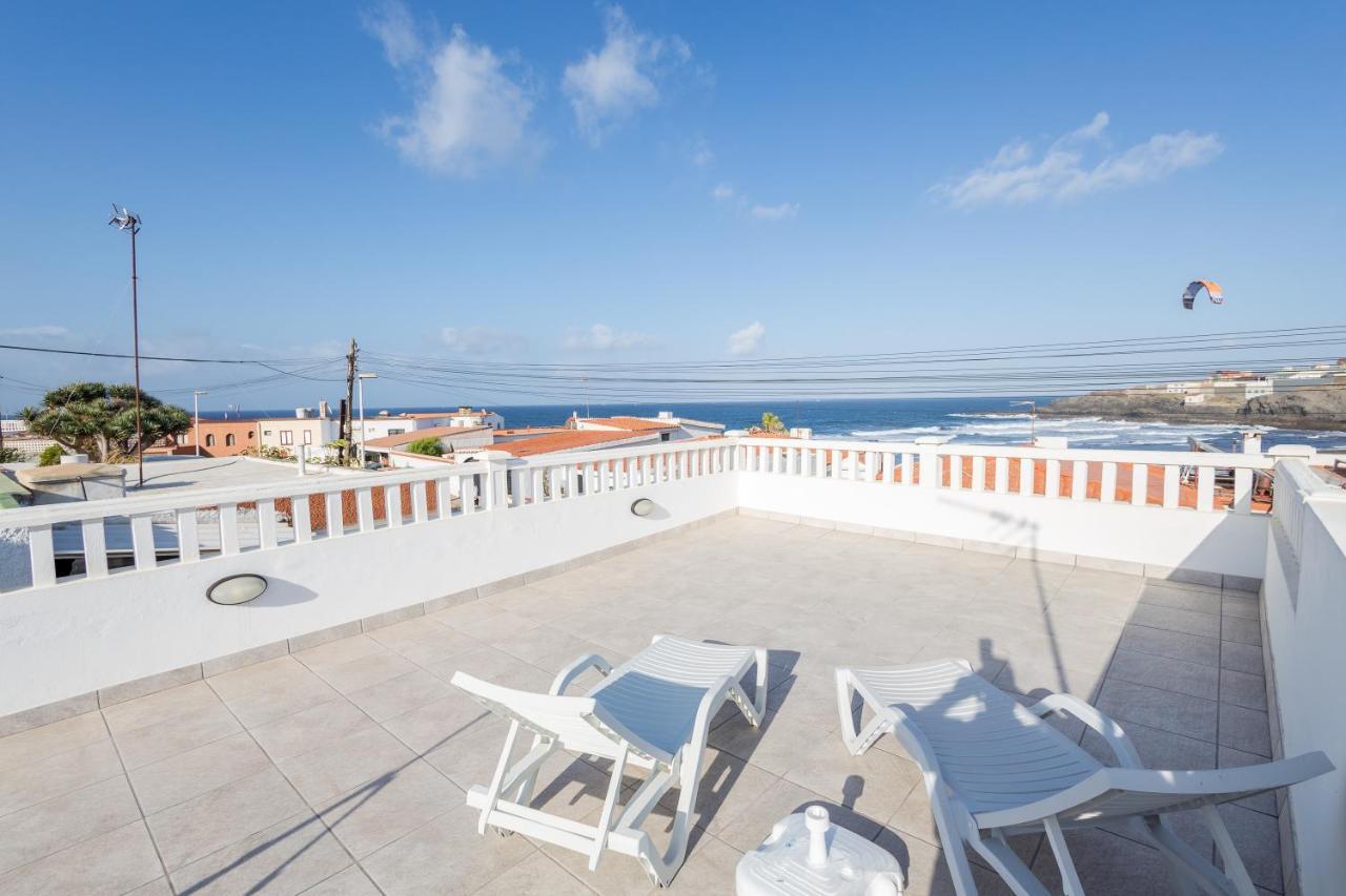 Holiday home Sea Views Private Terrace 2br House Near The