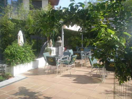 Hotel Atalaya 2*