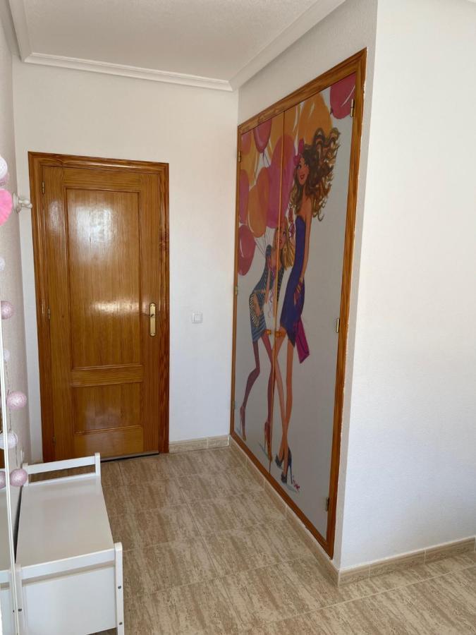 Sea-view 3-bedroom Near Alicante Apartamento Arenales del Sol
