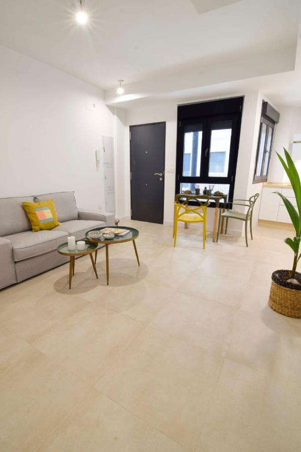 Estudios Ollerias By Sharingco Malaga