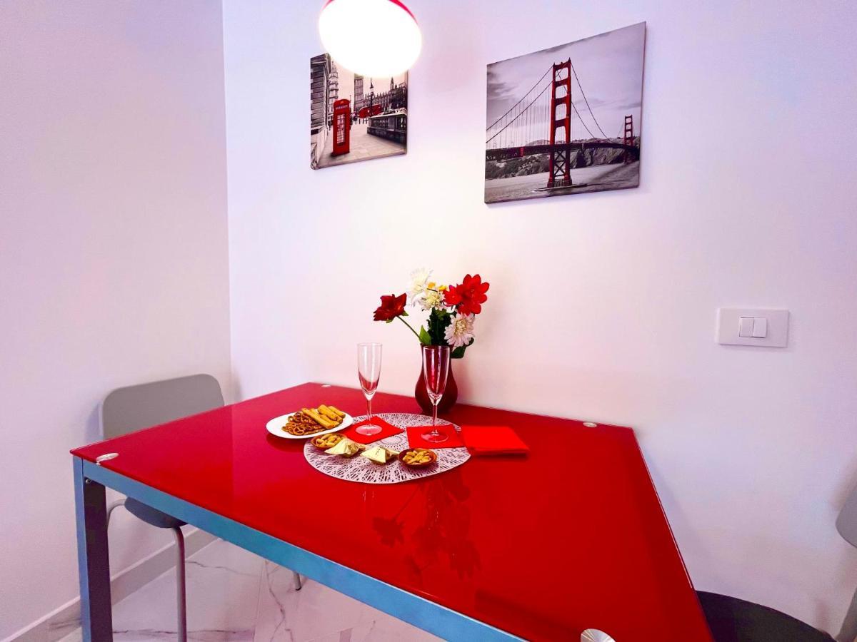Miss Flora Olympia Apartment Playa de las Americas (Tenerife)