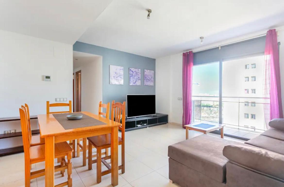 Apartamento De Tres En Playa De Embossa Apartment *